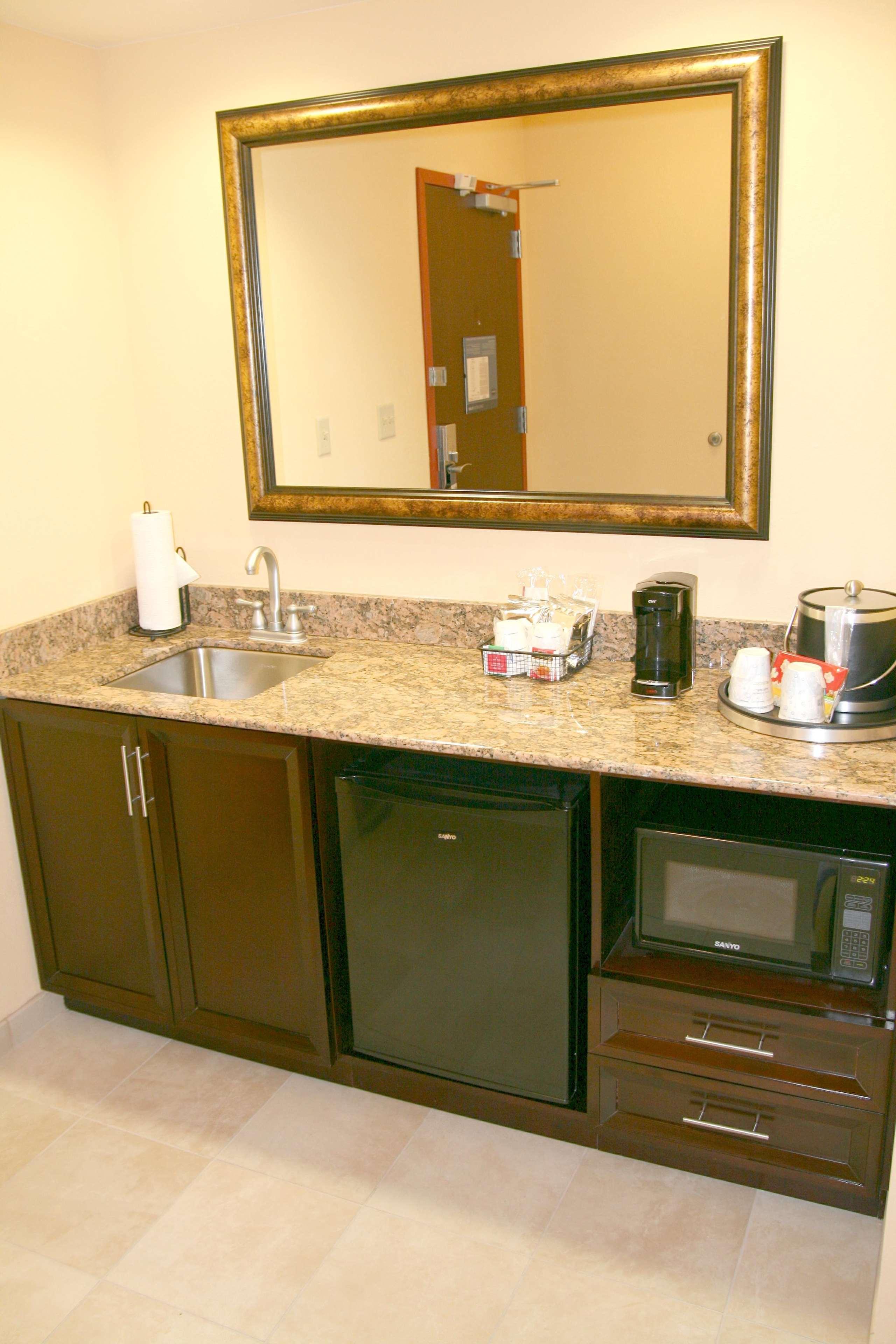 Hampton & Denver/highlands Ranch 3* Littleton